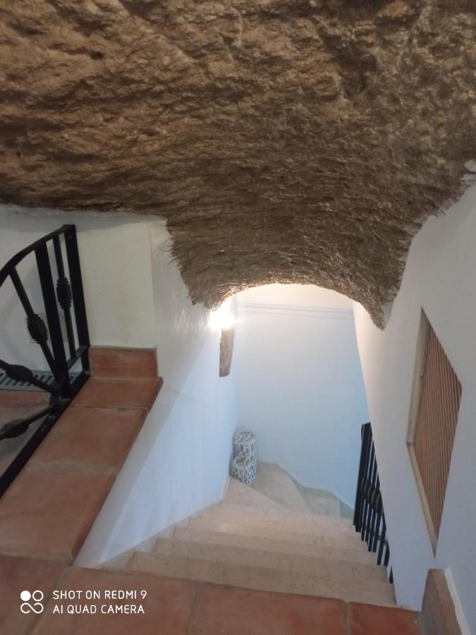 Вілла Casa Enrocada Setenil De Las Bodegas Екстер'єр фото