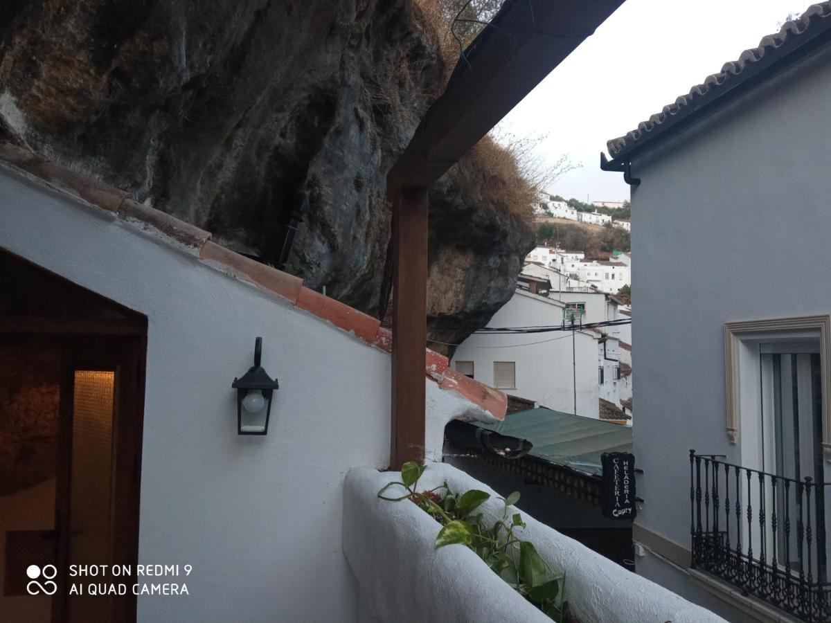 Вілла Casa Enrocada Setenil De Las Bodegas Екстер'єр фото