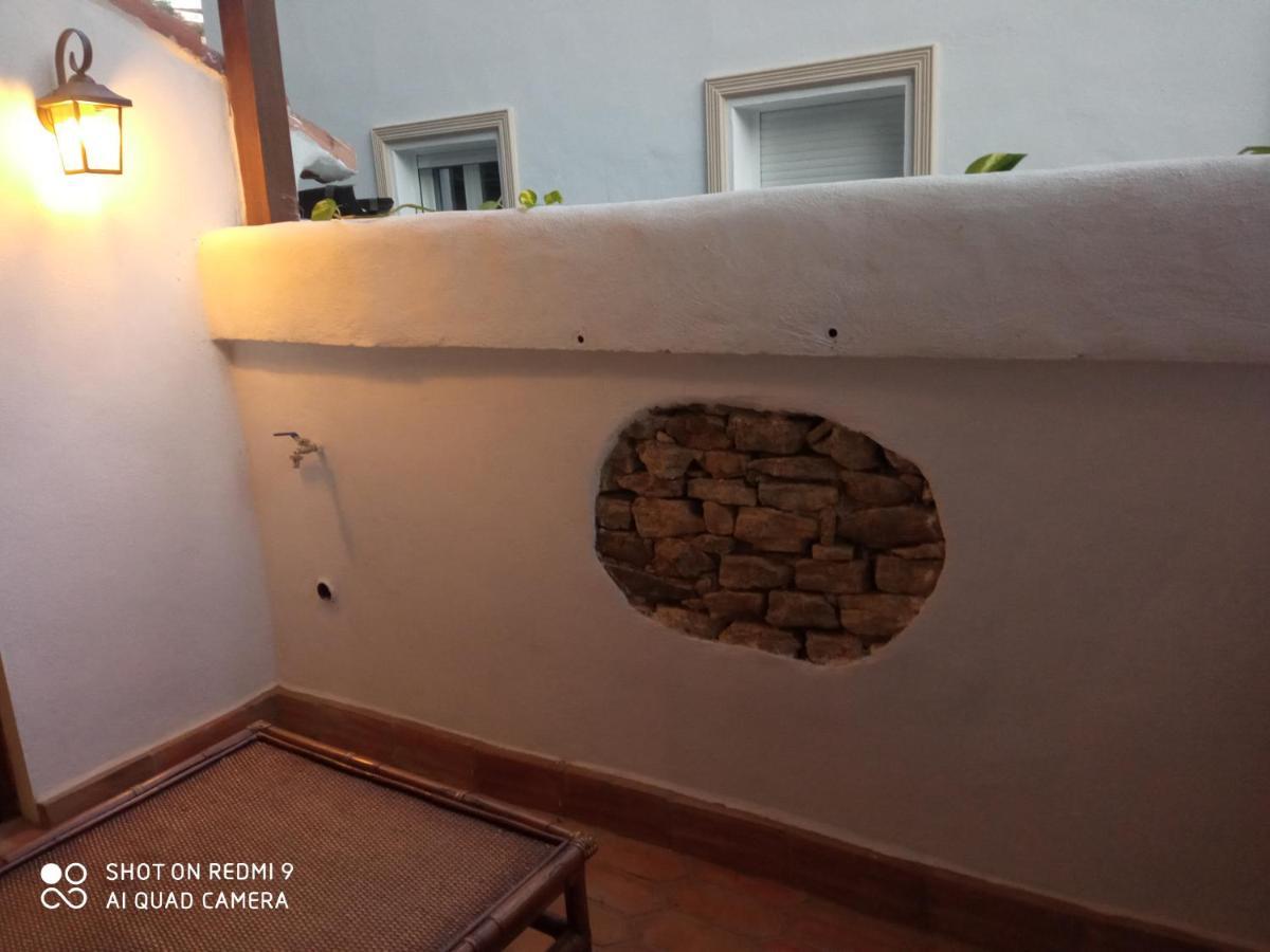 Вілла Casa Enrocada Setenil De Las Bodegas Екстер'єр фото